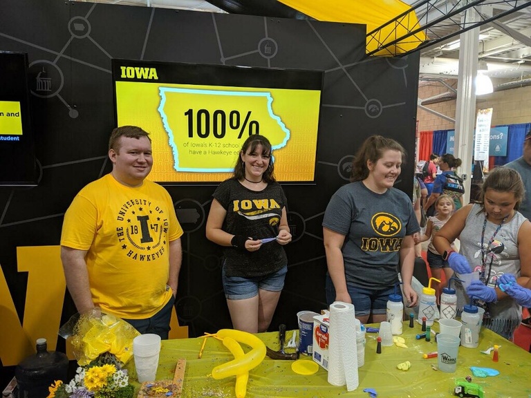 Shaw group at the Iowa state fair